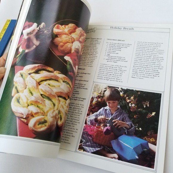 4/$25 Beautiful Holiday Ideas AVON Products Vintage 80s Crafts Recipes DIY Book - Picture 9 of 12